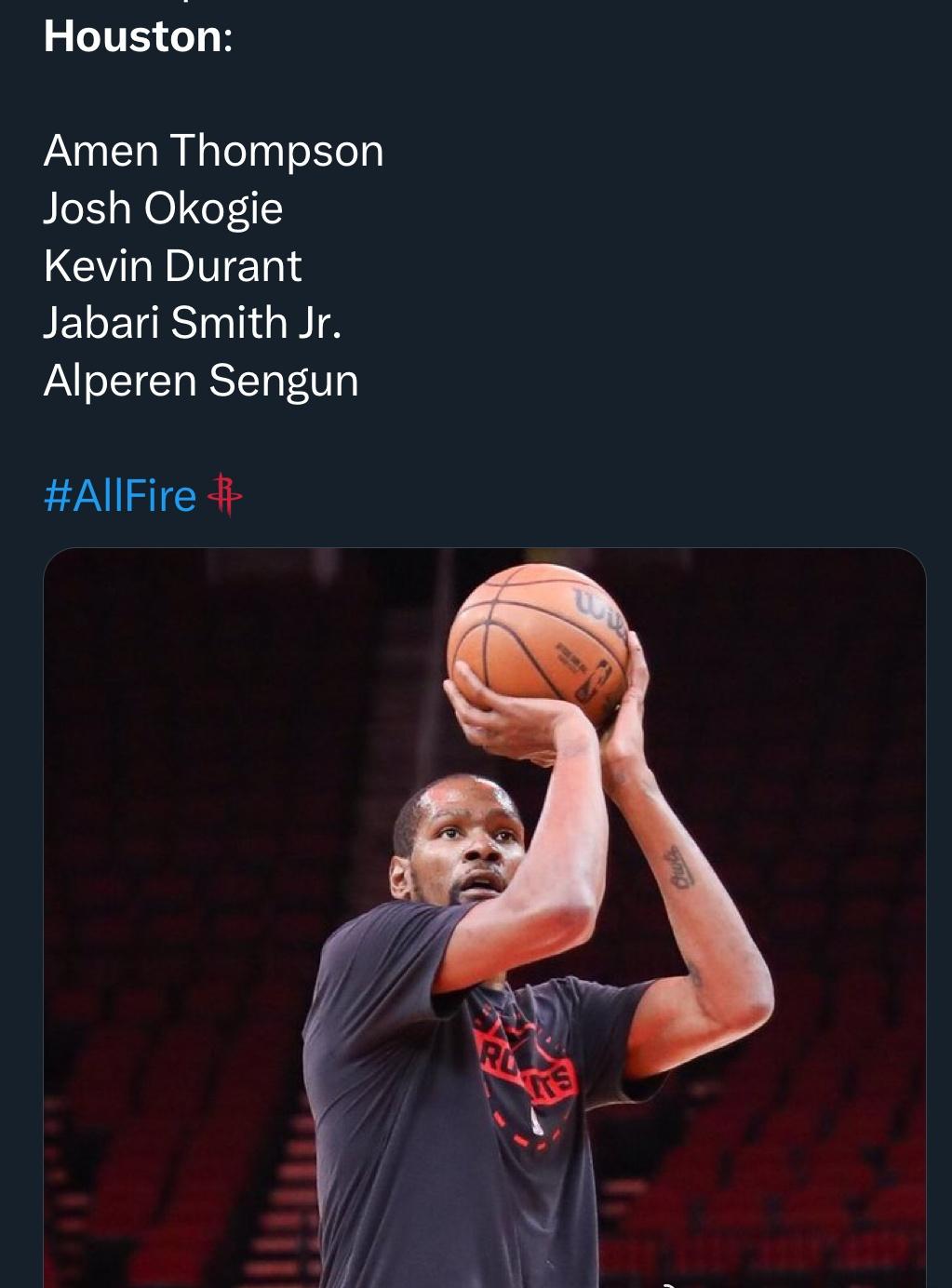 奥科吉重回首发…
又回到了赛季初的 
奥科吉+ 阿门+ kd+ 史密斯+ 申京了