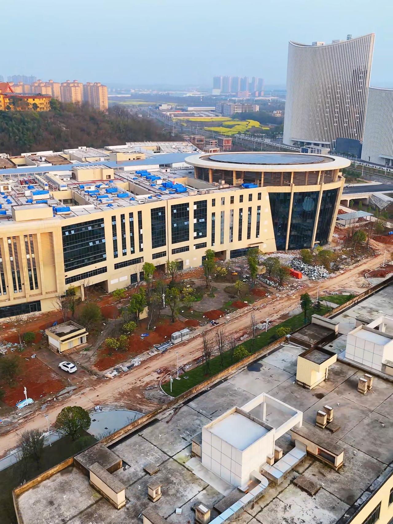 衡阳“航母级”医院，终于要来了

衡阳市中心医院奇峰院区，这座总投资12.13亿