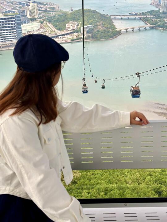 五一来香港，一定要体验一次海上全景缆车！🚡