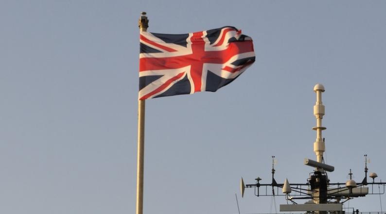 英国海军宣布在也门海岸附近的一艘船附近发生爆炸


英国皇家海军海上贸易协调中心