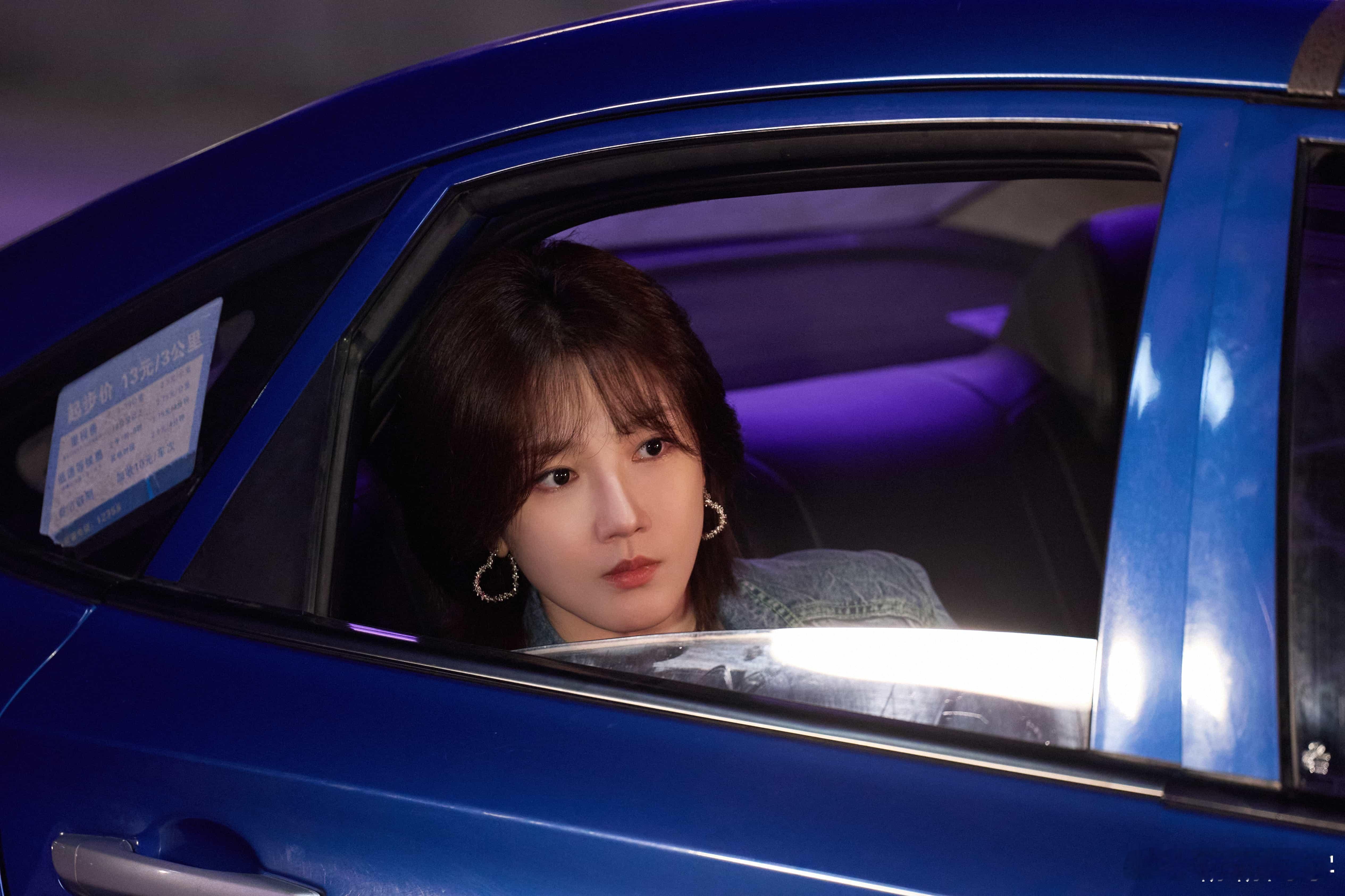 陈小纭 狙击蝴蝶最强助攻陈小纭的春畅是那种敢于追求自己感情的女孩，同时也是那个会