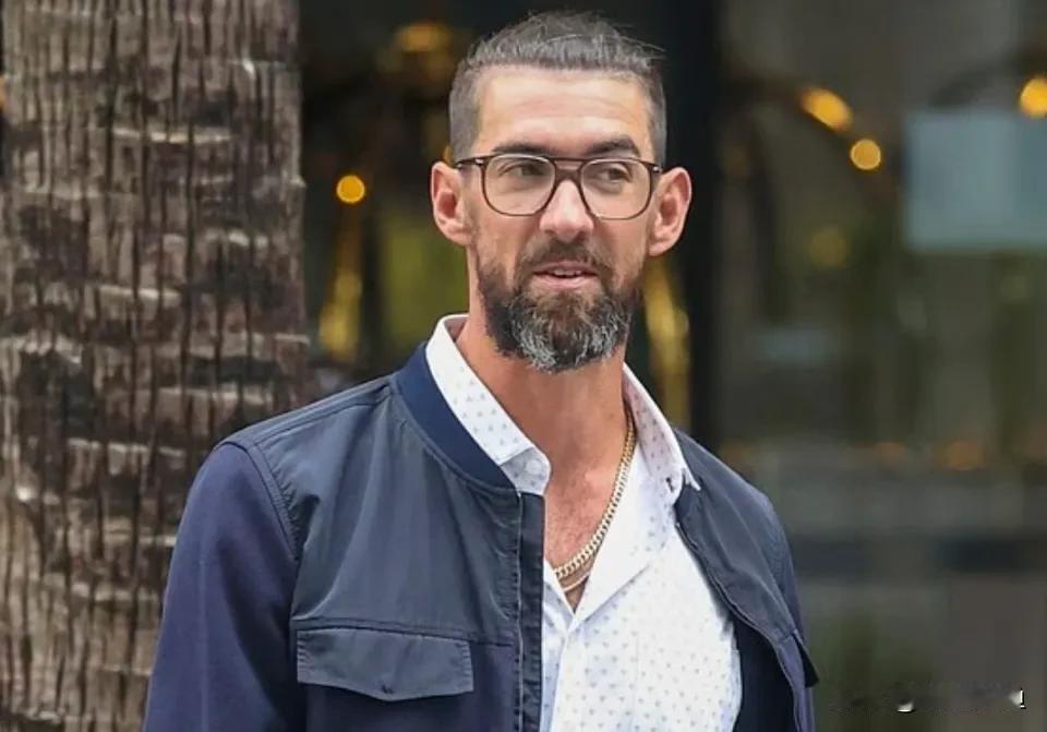 世界游泳名将、“飞鱼”菲尔普斯悉尼露面，40岁一夜白头老态惊人！

“飞鱼”菲尔