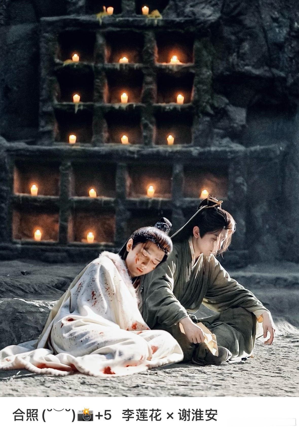 花花和安安，两个小苦瓜 