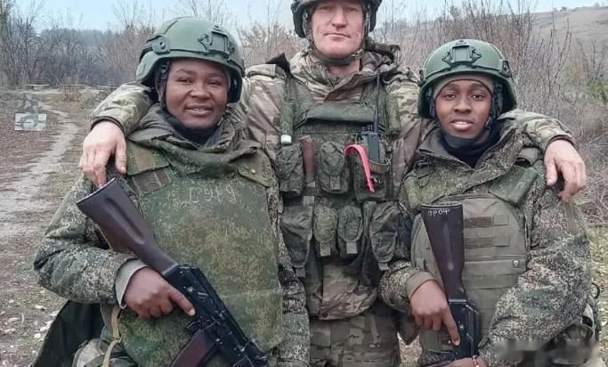 【肯尼亚议员：俄招募超过一千名肯尼亚人参加对乌战争】网页链接周四在法国《世界报》