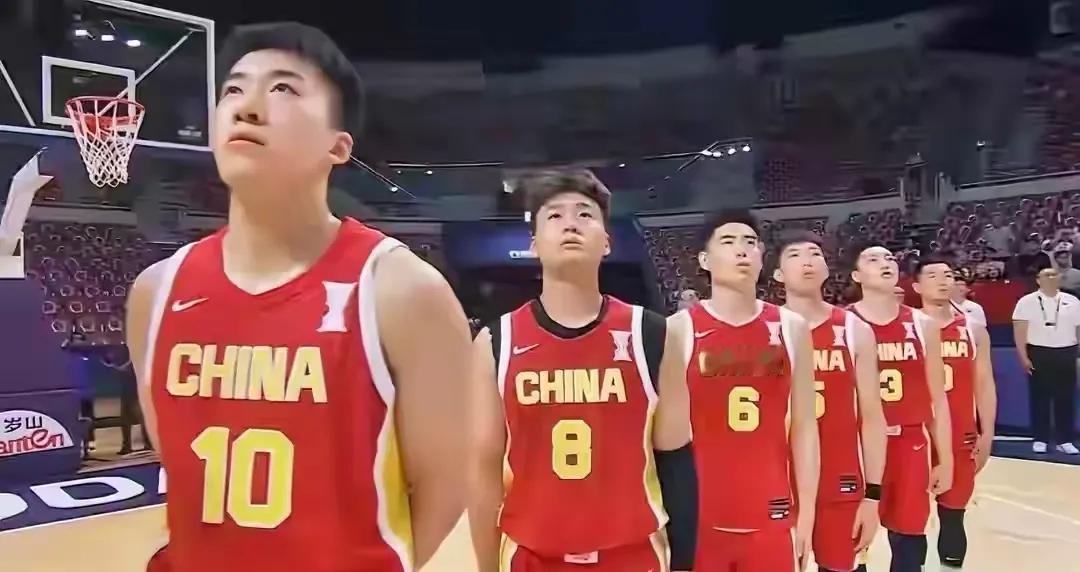男篮又赢了！赛后郭士强大赞一人，透露赢球真实原因！有郭士强这样的好教练，和优秀球