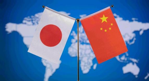 日本对我们摊牌了！中日关系不可能回头，日本明确表示，中国是日本“前所未有的最大战