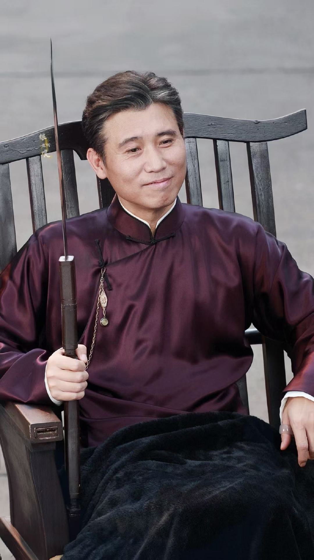 李乃文九门嫂子开门我是我哥 九门 嫂子开门我是我哥这句台词真的越品越好笑。半截李