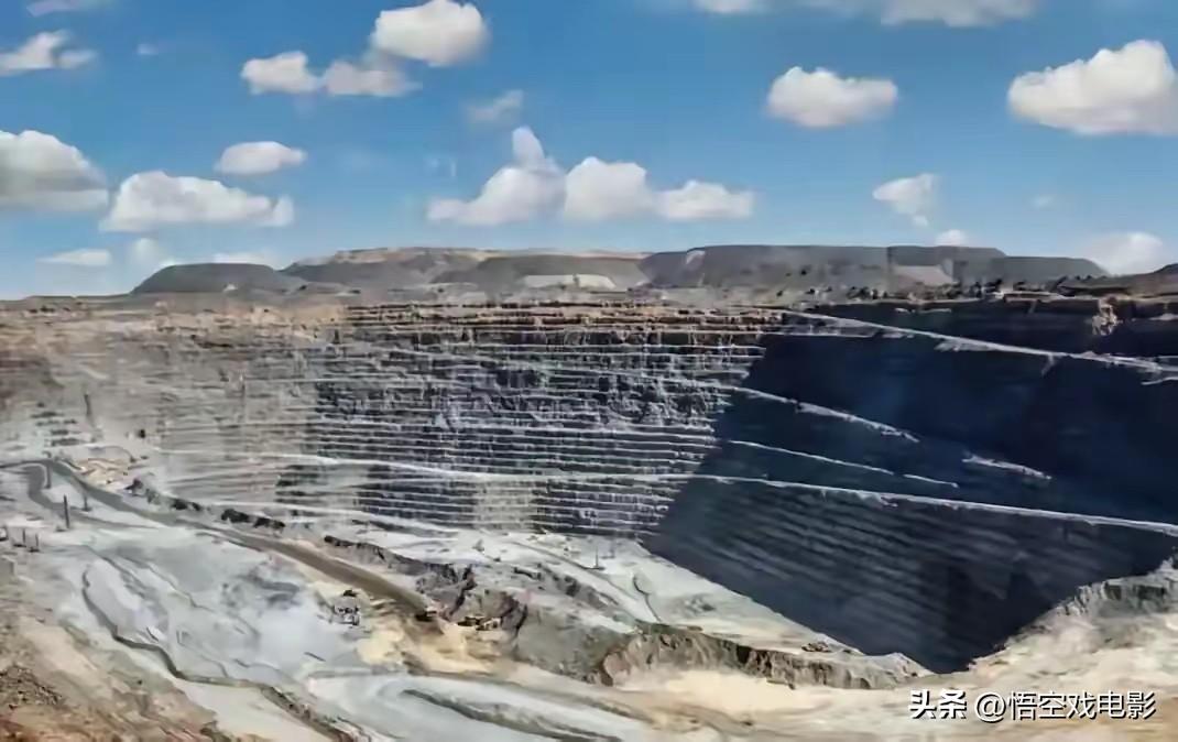 给非洲全免关税，换回来的却是集体锁矿？

5月1号咱们刚对53个非洲建交国全免了