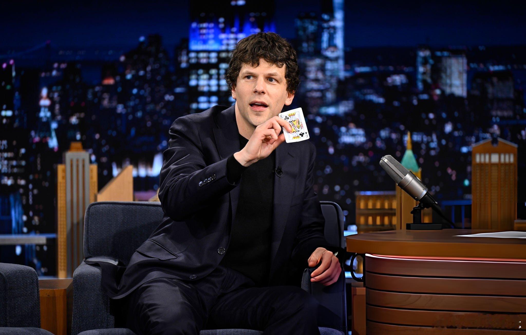 惊天魔盗团3男主将无偿捐肾 反正我做不到，只能说卷西👍🏻 ​​​