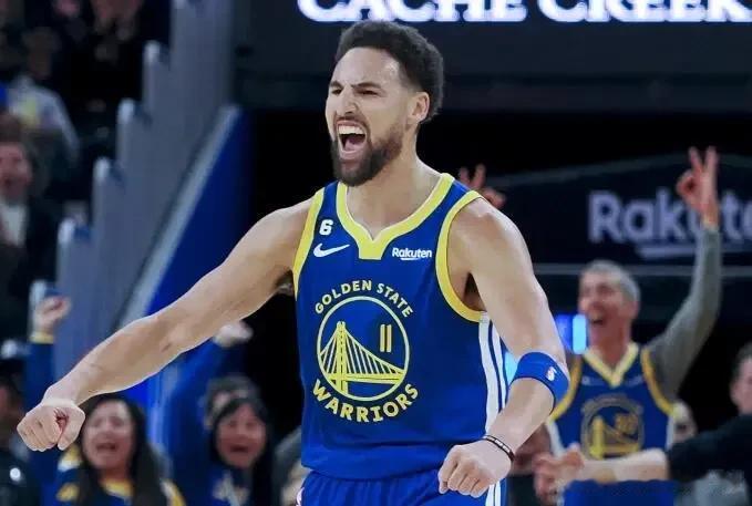 随着9月1号的到来，NBA联盟一夜传来2个惊人的新闻！

1，勇士球星克莱-汤普