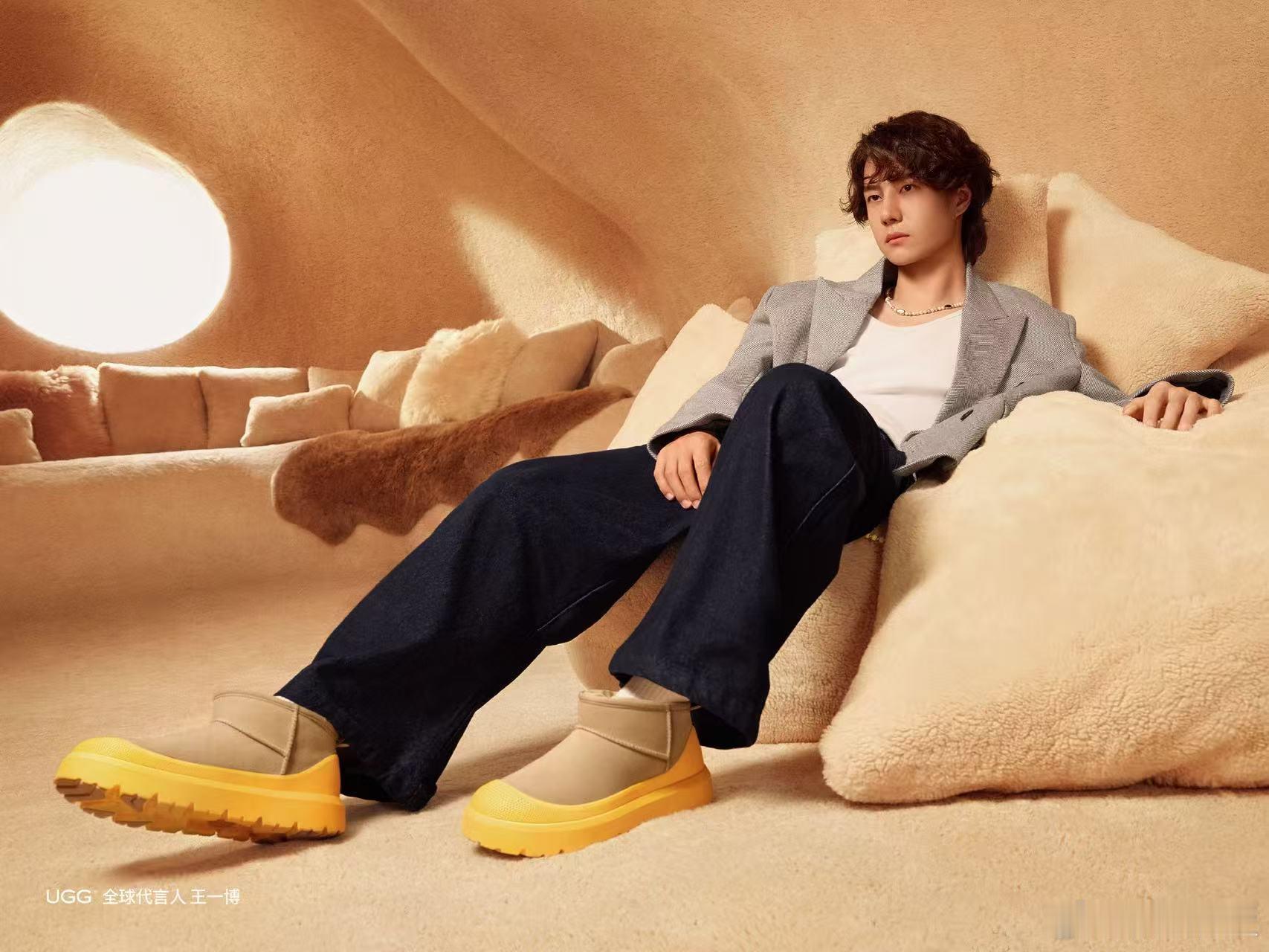王一博ugg升title，恭喜，挺好 