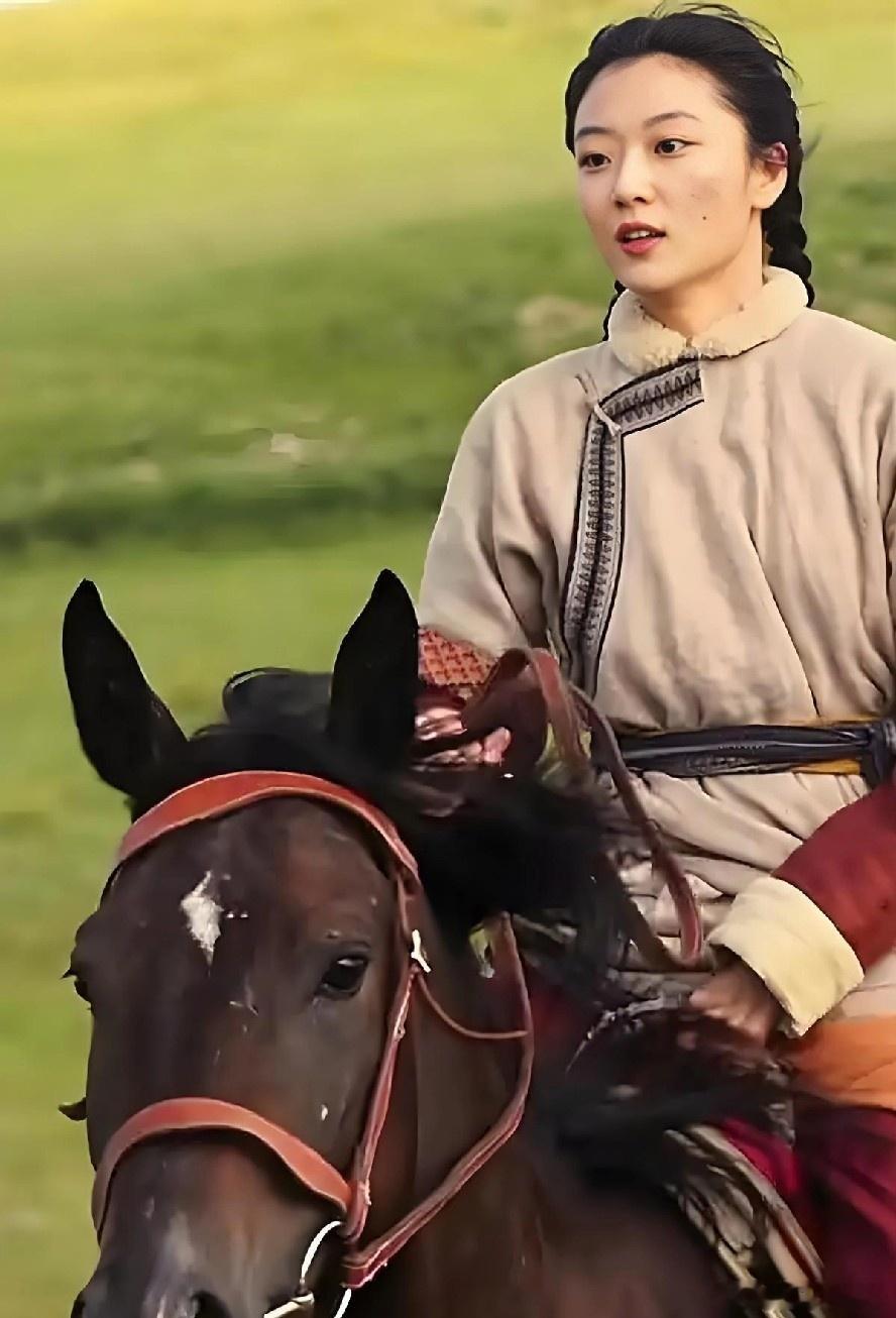 不是给《大生意人》泼冷水，而是太好看了导致有些个情节，真的是叫人一言难尽，就比如