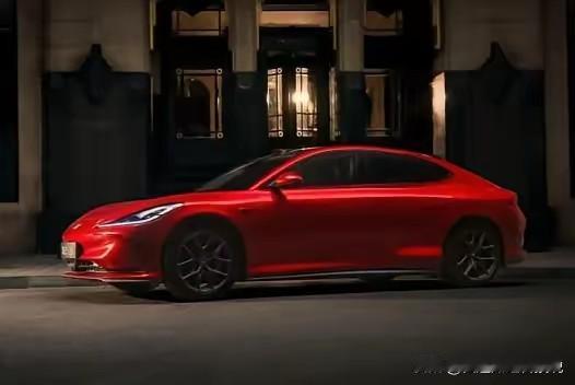 过年返乡，智己LS6成最佳“团圆搭子”

过年，是游子归乡的时刻，而自驾返乡，选