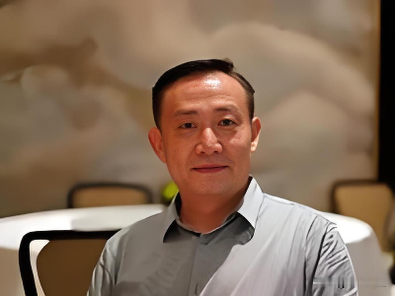 郎咸平称卢麒元用十年“喊醒了一个制度”，他多次发声，可为何六年里还有3万亿美元流