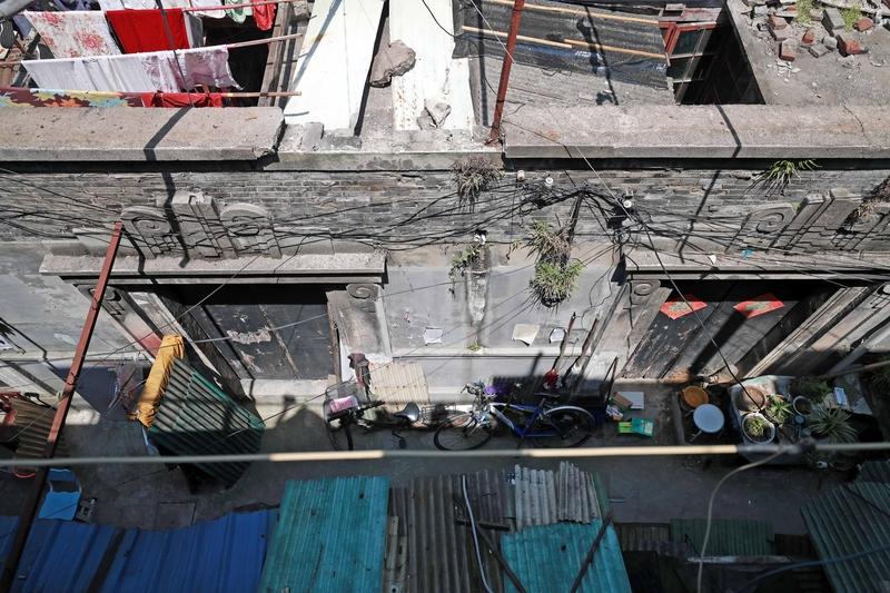 上联：雁阵南飞思旧里；念姐邀对人走天下思爹娘