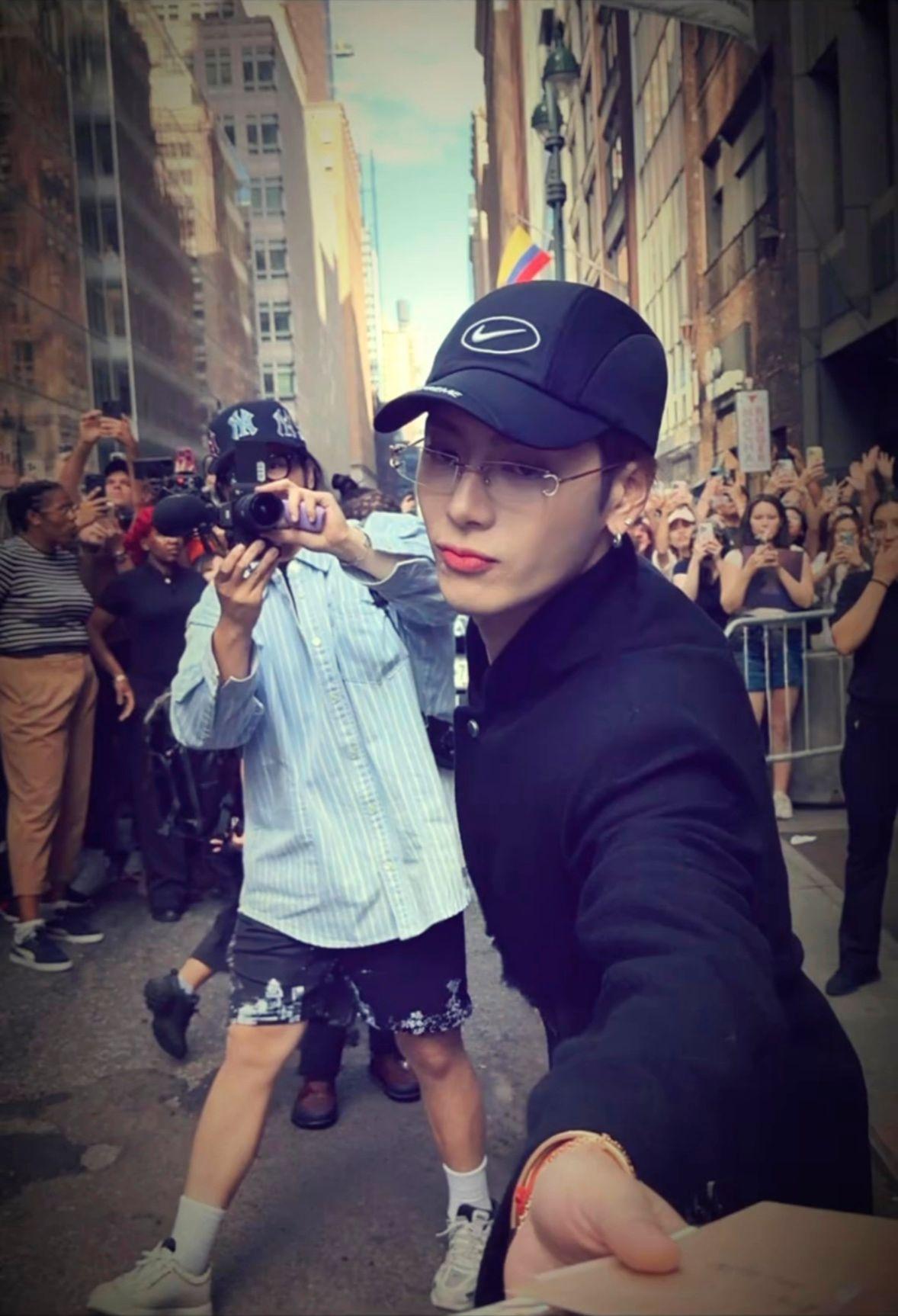 我靠 美女👅。