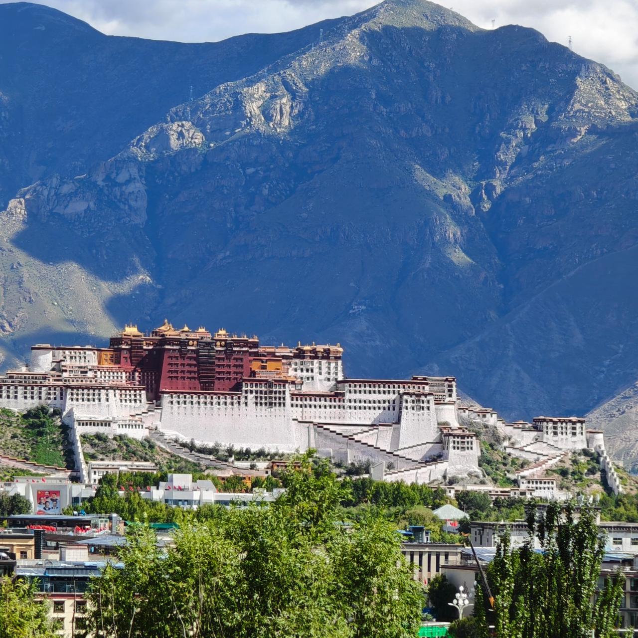 用一张图证明你来过拉萨这些都是我拍的照片我也不知道能不能证明我来过西藏？