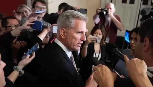 美议员：对付中国最好的办法，就是停止购买中国生产的任何产品，全部购买美国的产品。