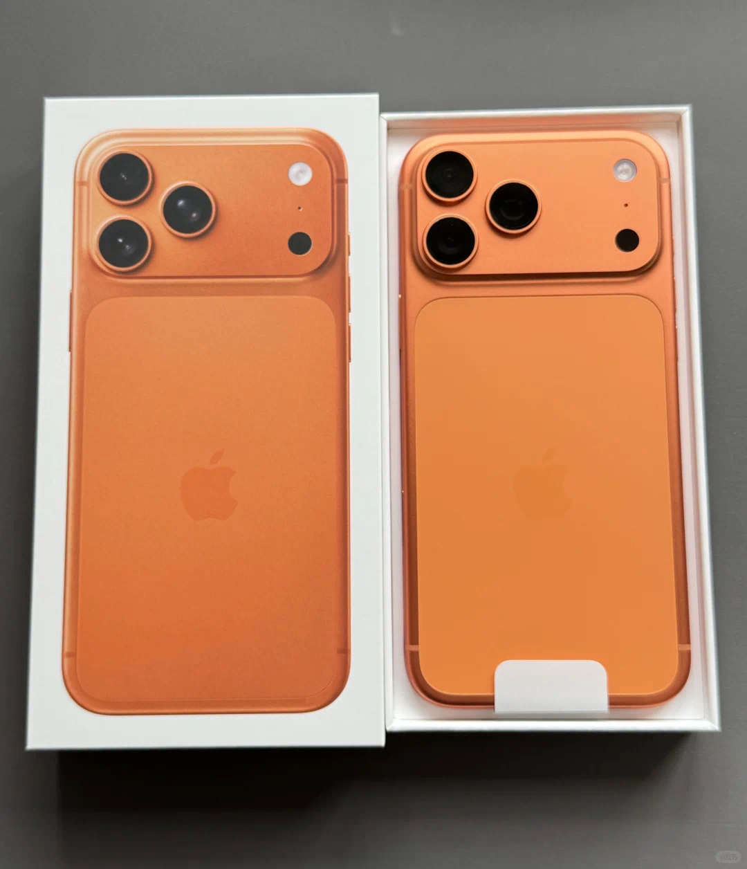 看了这么多，我还是觉得iPhone17 Pro系列最好看的配色还得是星宇橙色，看