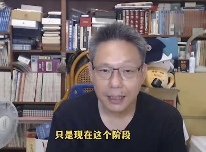 台湾媒体人谢寒冰说出一个让人吃惊的判断，现在台湾真正认同“两岸都是中国”、愿意接
