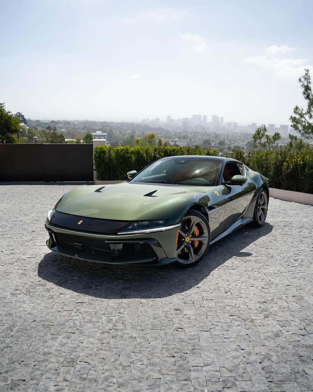 Ferrari12 Cilindri 🌀 ​​​