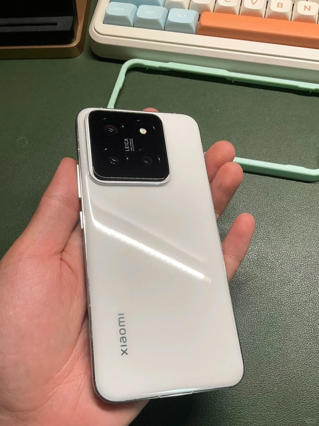 已经是突破了行业内底线
当雷军真的把这个价位拿出来的时候
结局已经是注定了
如果...