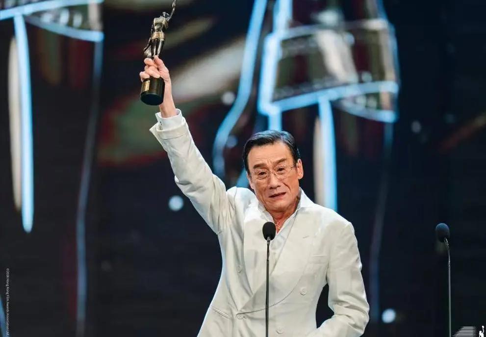 梁家辉五封金像奖影帝，这没有什么可说的，实至名归；但看到廖子妤获金像奖最佳女主角