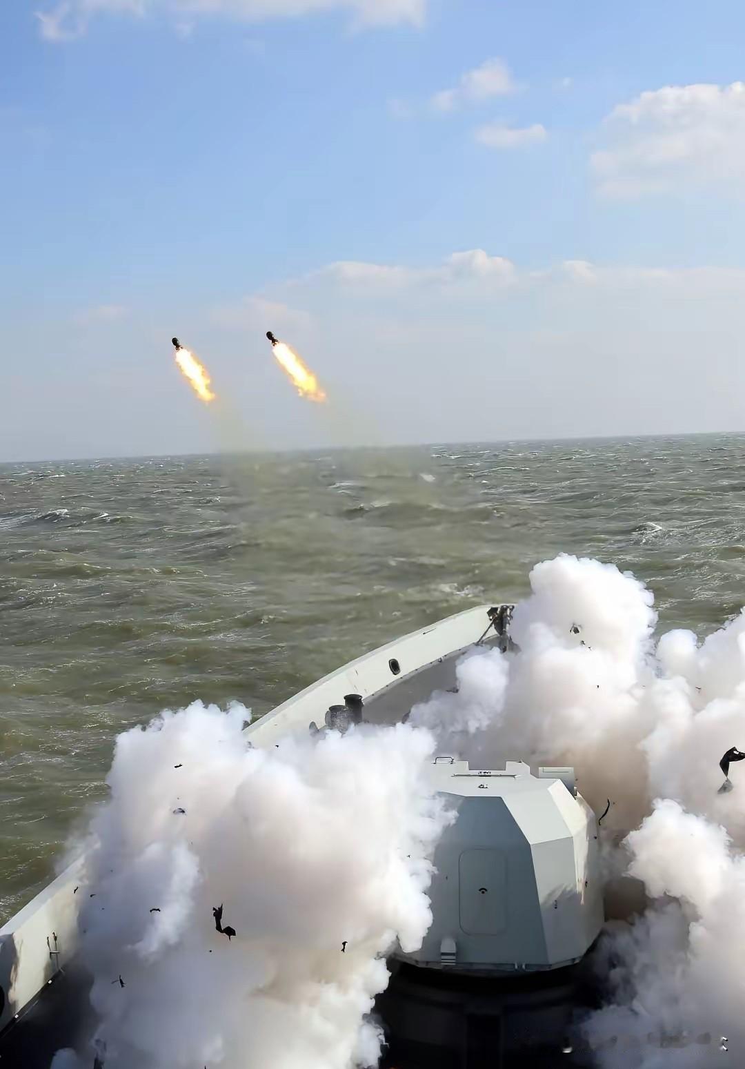 解放军报：火势如果延烧，由不得玩火者决定
 
中国人民解放军是听党指挥，能打胜仗