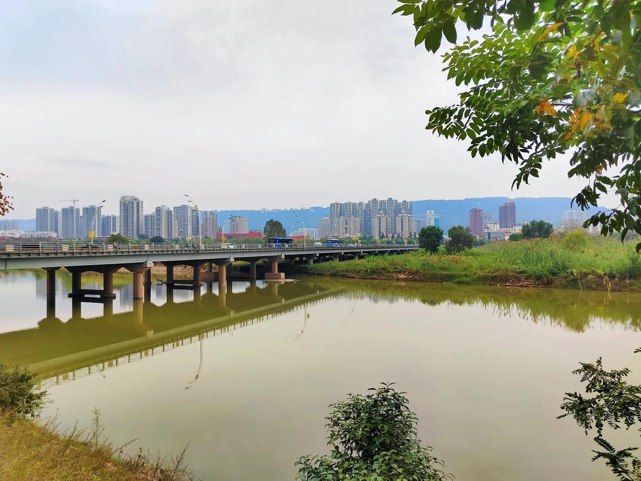 诸葛亮：“明修栈道，暗度陈仓”典故就出自这里！四十年故地重游！