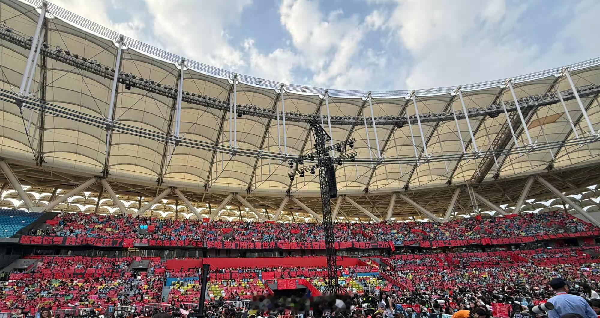 今天苏新皓红海浓度好高啊铲丝