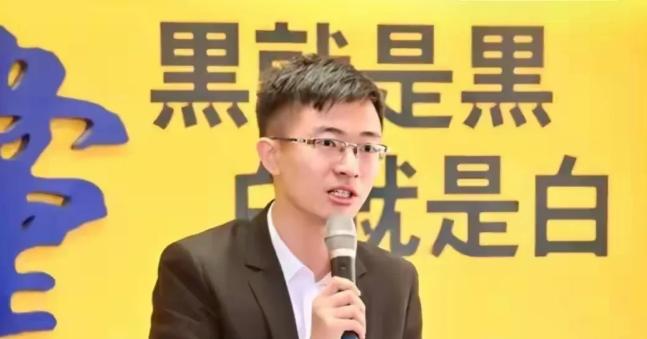 一句 “建议解放军效仿美军斩首赖清德”，在台湾换来了 50 天拘役。2026 年