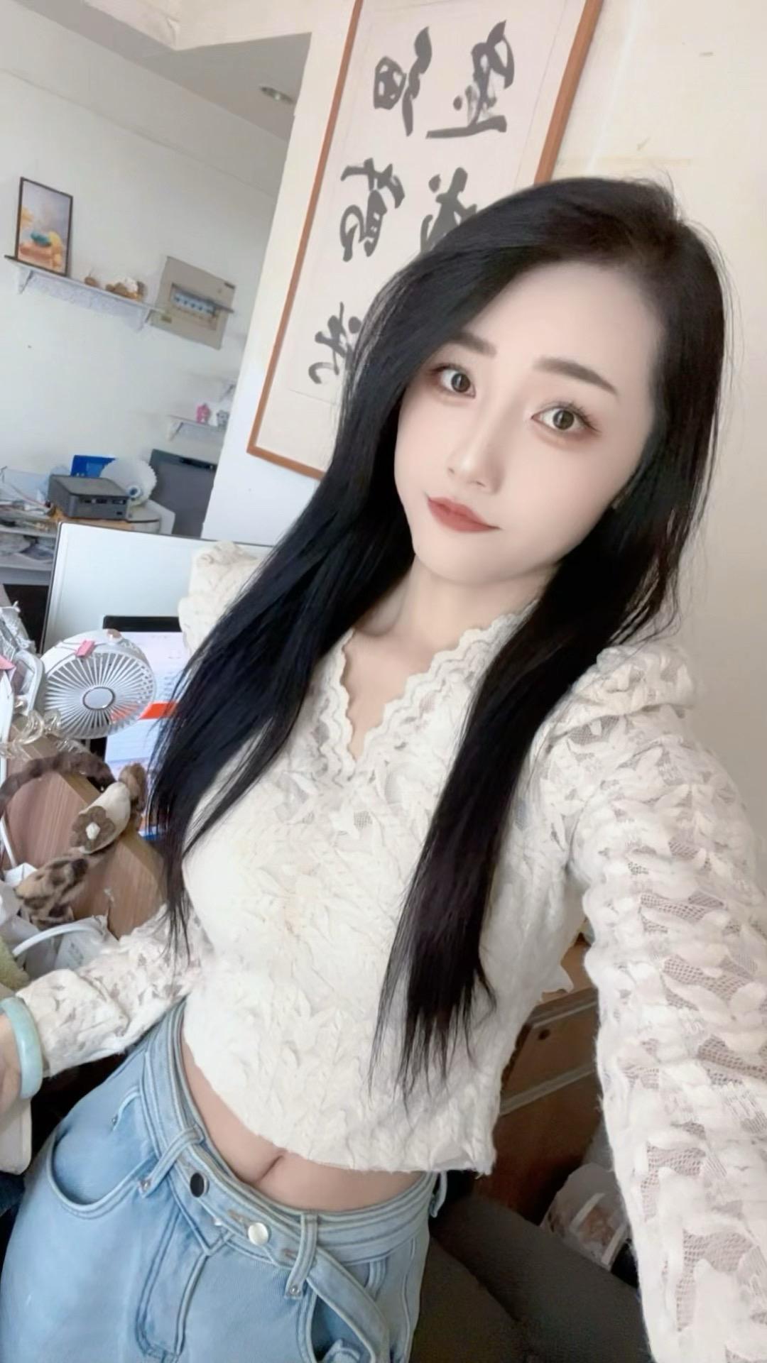 接纳生活的全部 岁岁活成自己喜欢的模样