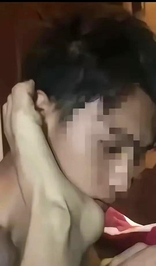 私密照被前任曝光，谁还敢恋爱？
下一秒可能就轮到你我。
许凯和许荔莎的旧事刷屏。