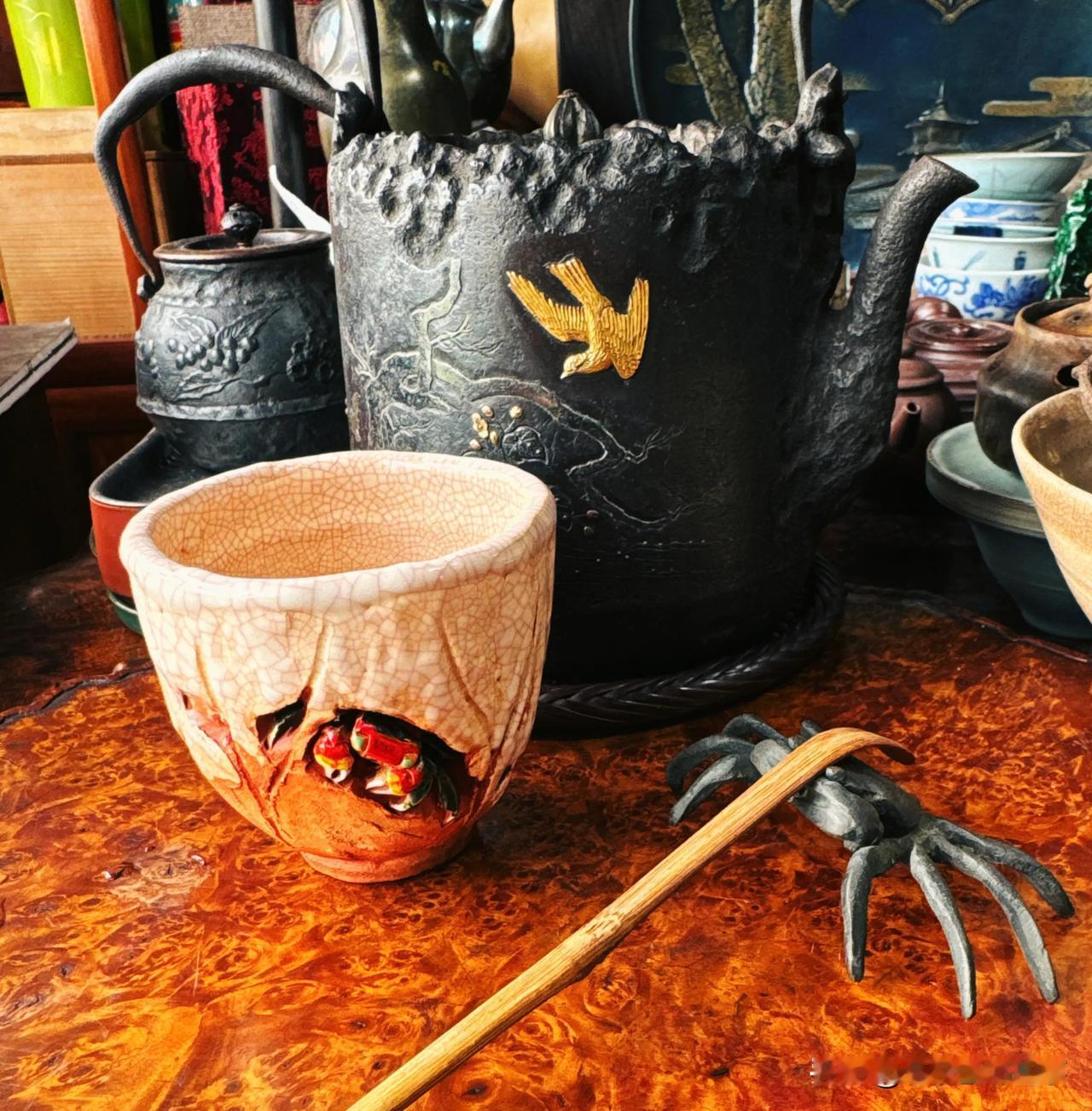 #分享一张喝茶的照片# #论一个人喝茶# #愿心如此茶# #暖手一杯茶# #茶与