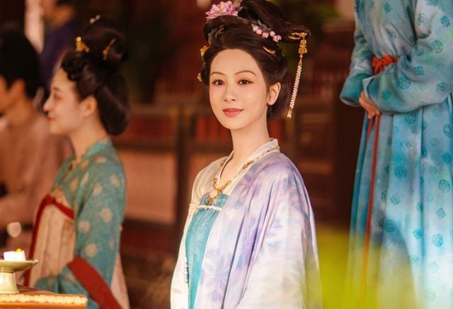 本届飞天奖提名了4部古装剧，只有《国色芳华》笑到了最后
10月9日晚，山东烟台的