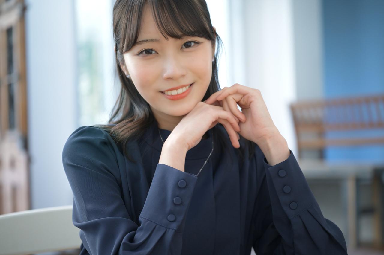 笑语盈盈暗香来，似曾相识燕归来