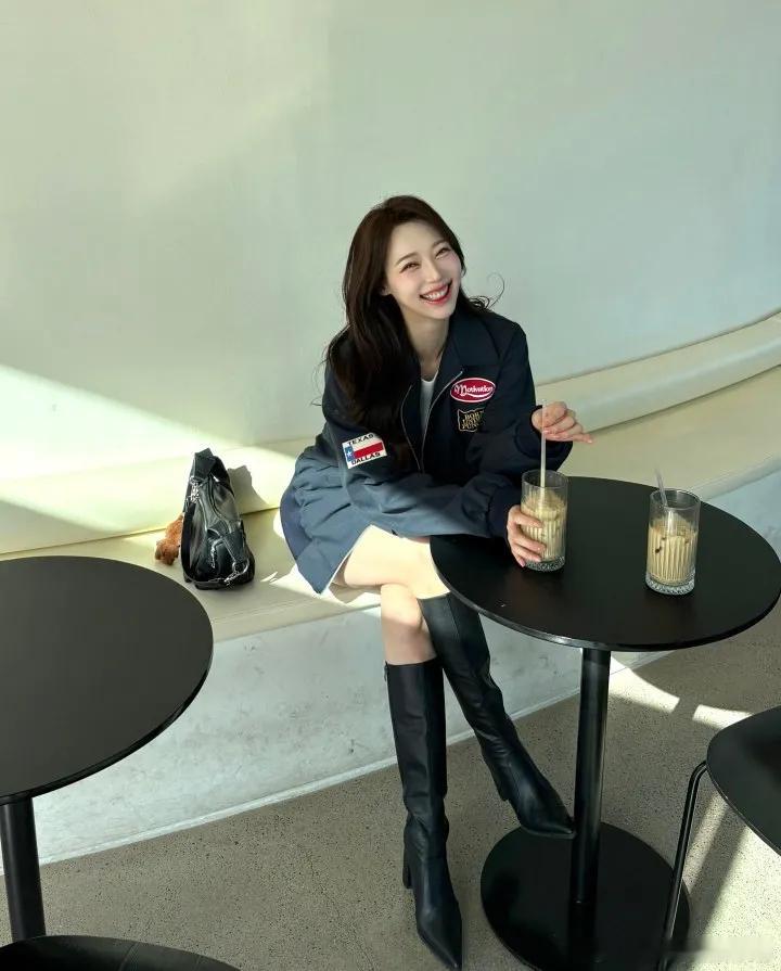 美女热门美女日常分享