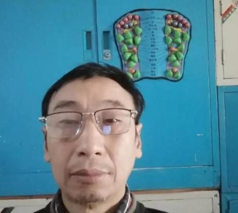 说实话，眼下咱们最大的麻烦不是台海，也不是跟美日较劲，而是得赶紧揪出藏在内部的“