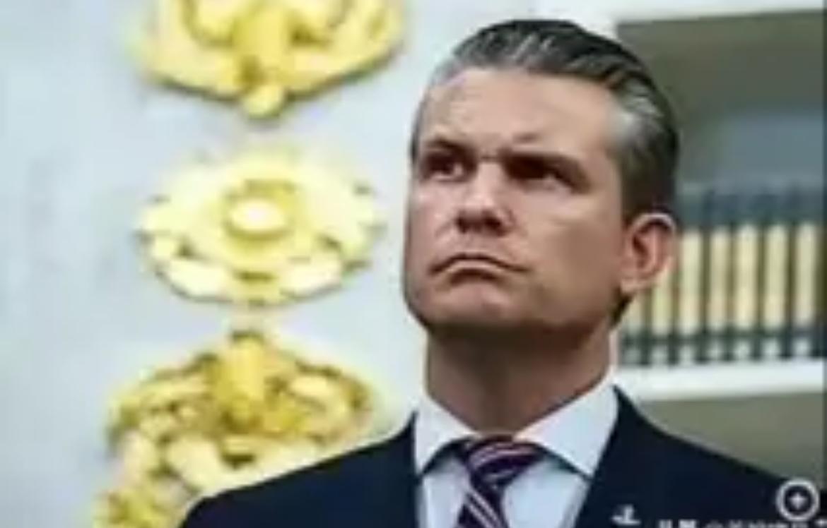 美防长强硬叫板，特朗普想停战？这出双簧藏着美国的真实算盘！
美防长在北约峰会上放