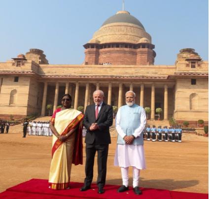 巴西总统卢拉对特朗普放出狠话，如果特朗普继续这样横冲直撞，那么早晚有一天世界将会