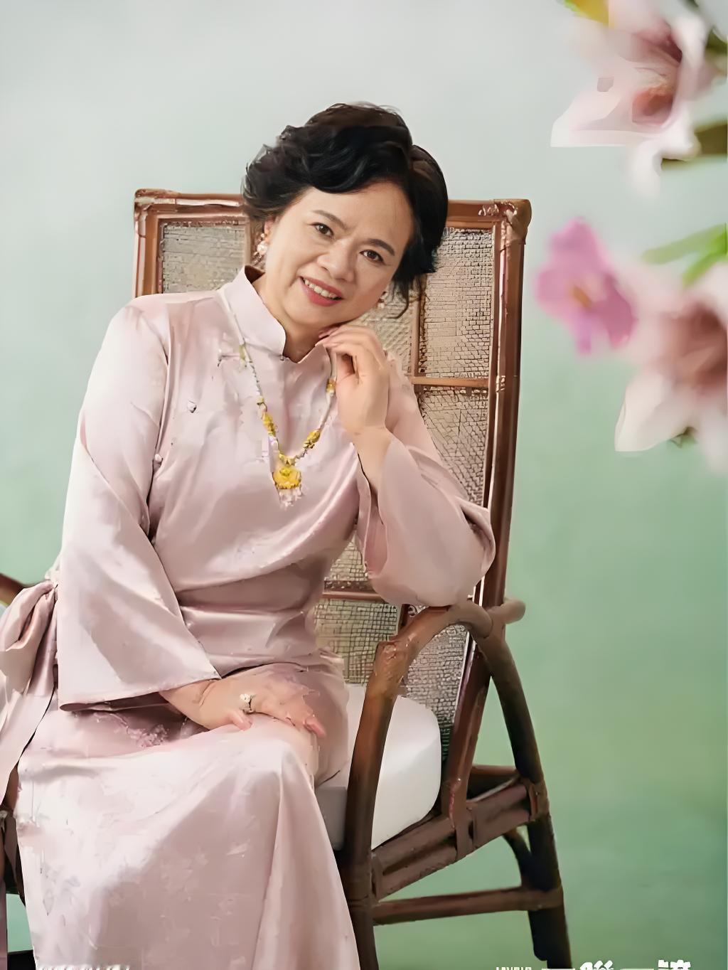 浙江母亲掏空500万拆迁款疼儿子，8年后一场大病，被女儿彻底拉黑：活该

浙江有