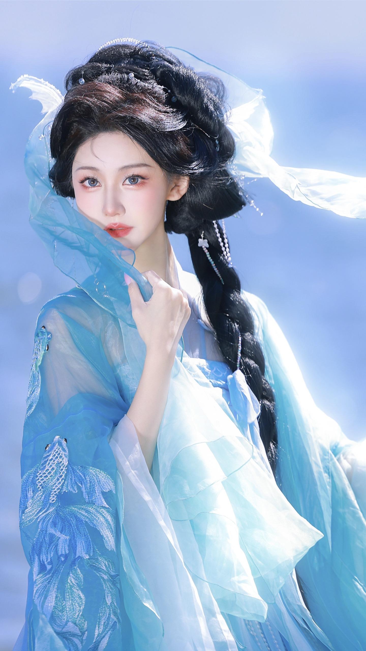 在海的尽头等你～去年在大理拍的美丽照片！ 🧚‍♀️：  💄