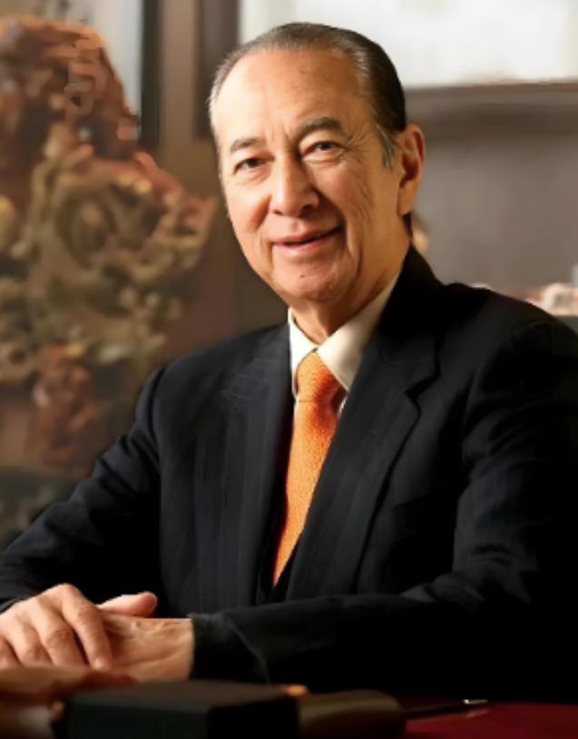 赌王何鸿燊一句后背发凉的话：“你赢了两千万想走，赌场不会拦你，但就在你转身的时候