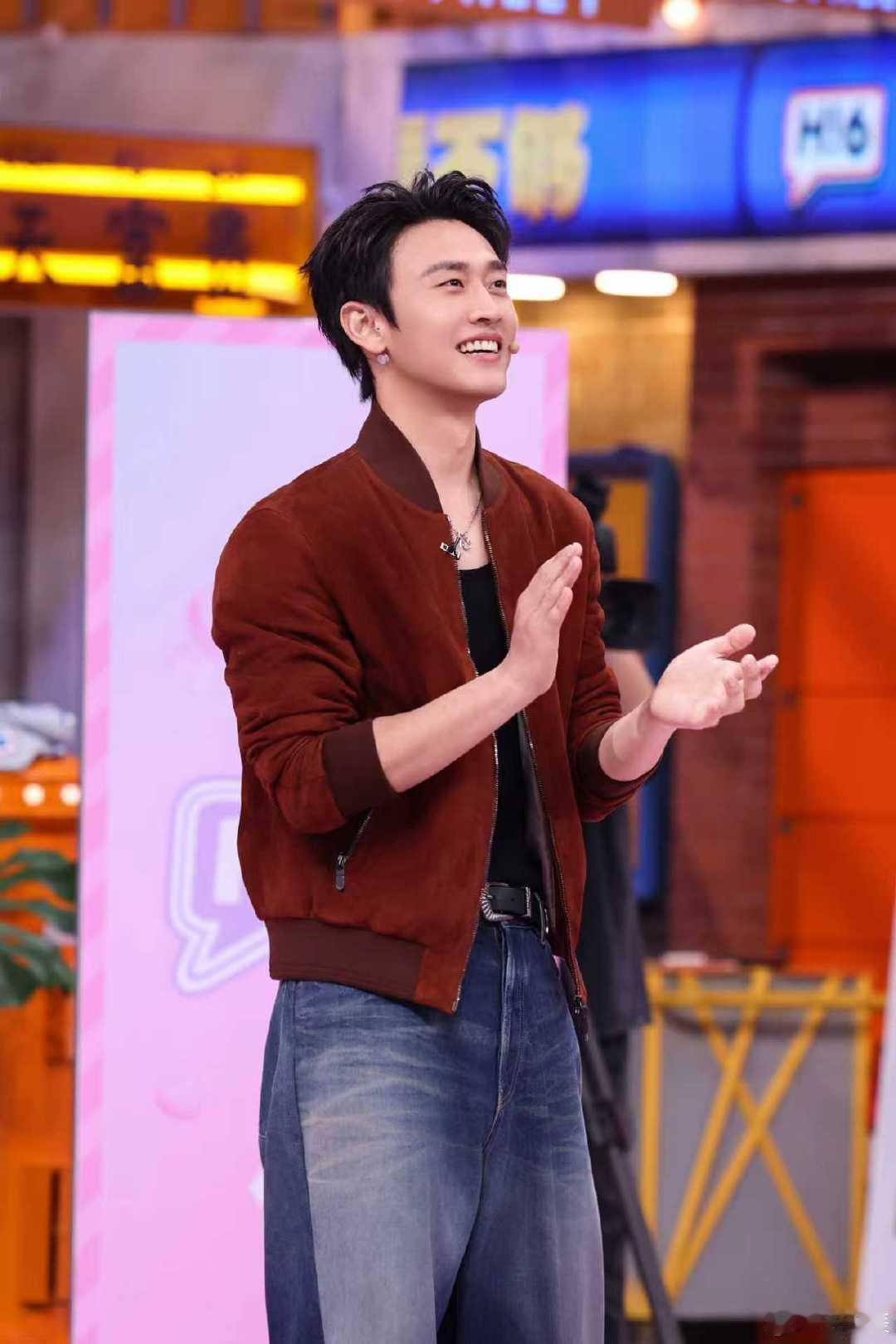 王天辰的主人格是OKJF 王天辰好好姐夫 王天辰的主人格是OK-JF  期待好好