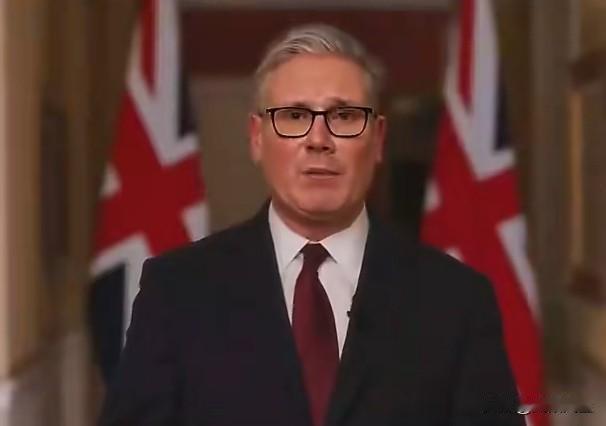 英国首相斯塔默在演讲中强调，英国已是全球第三大科技经济体，今年初创企业融资金额占