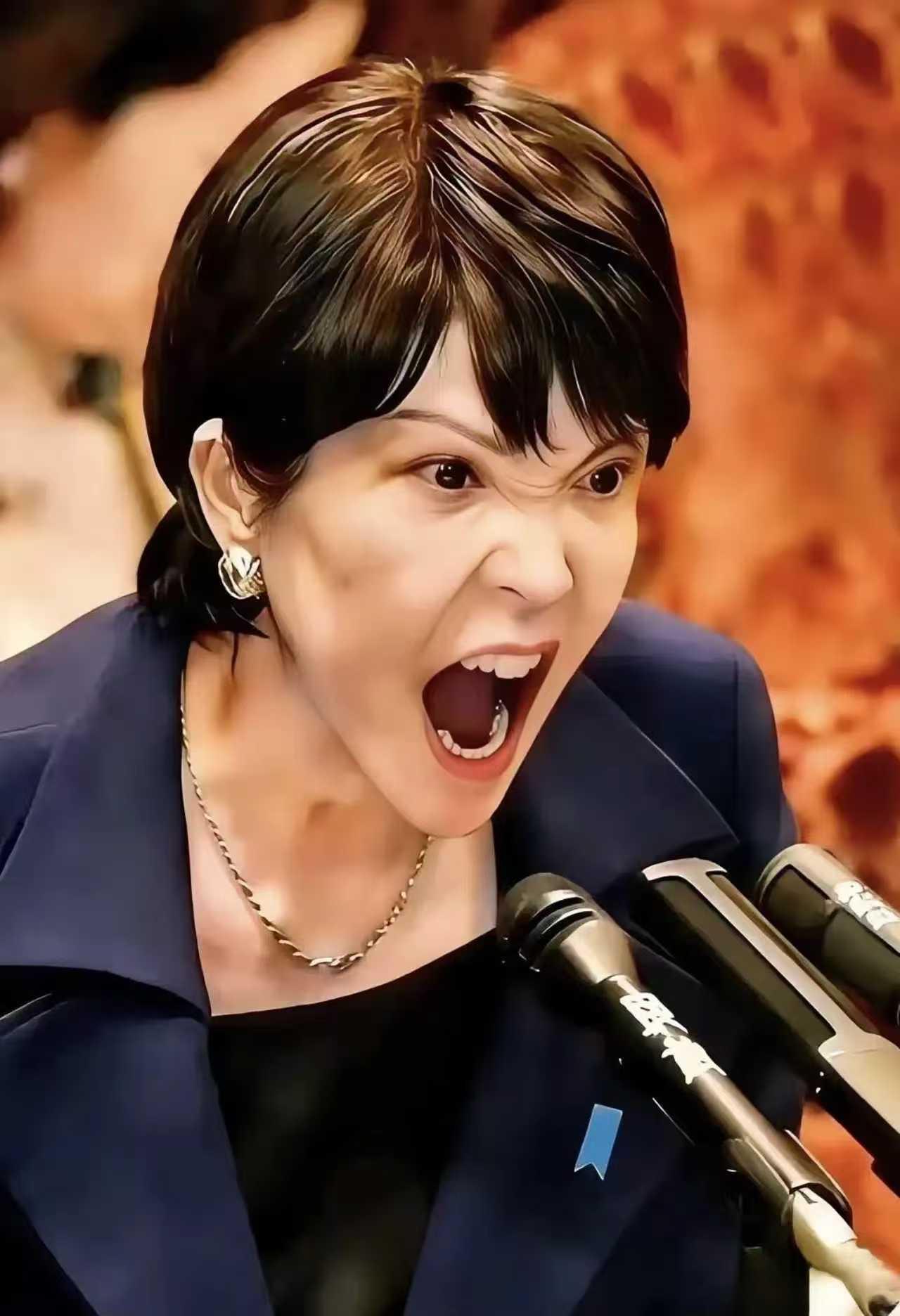 台积电今天宣布了
2月5日，台积电董事长魏哲家与日本首相高市早苗会面，台积电通过