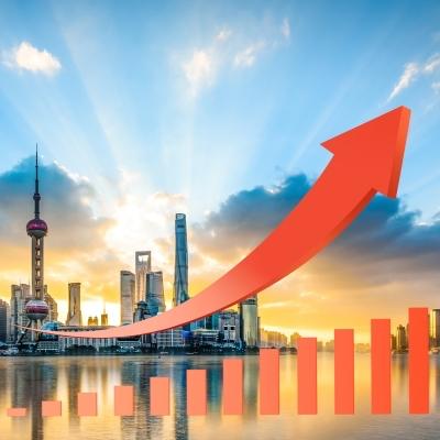 全球经济遇冷，中国经济逆势增长引关注

2025年全球经济持续低迷，多国面临增速