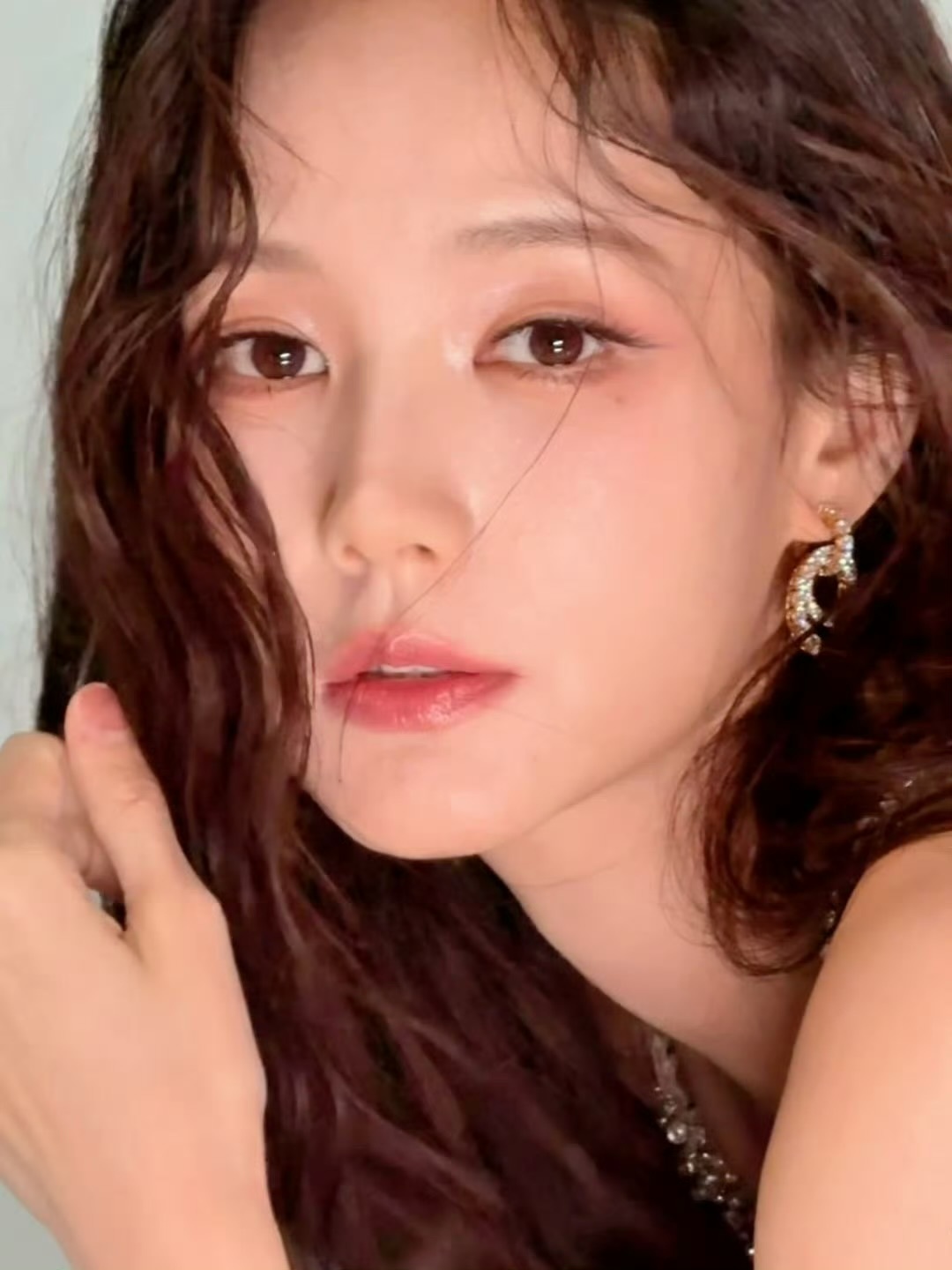 李一桐 x 2025爱奇艺尖叫之夜出图