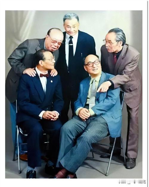 银幕反派的巅峰演绎，百年光影铸就不朽传奇
中国电影史上五大“坏蛋”大家知道吗？