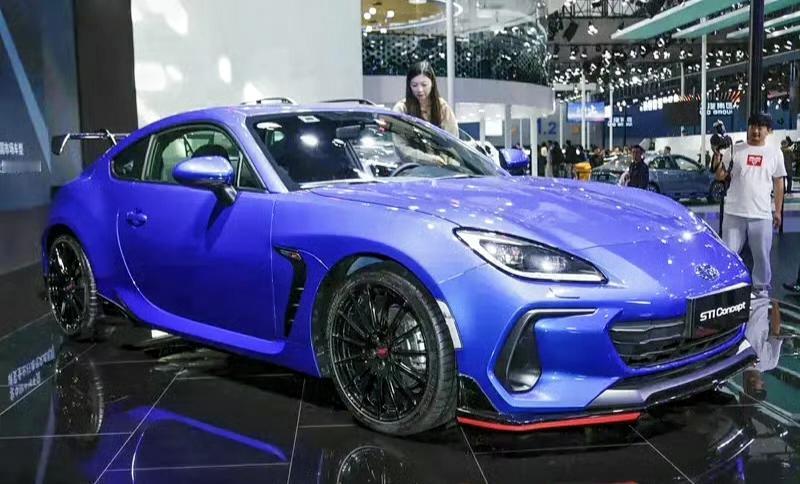 【新款斯巴鲁BRZ正式上市 售29.98万元起】7月13日，斯巴鲁官方宣布斯巴鲁